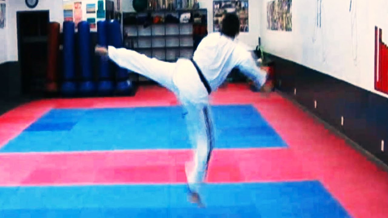 TAEKWONDO 9 DAN POOMSAE ILYEO by MASTER ANDRE LIMA (Year 2009) WORLD FEDERATION KUKKIWON FORMS KOREA