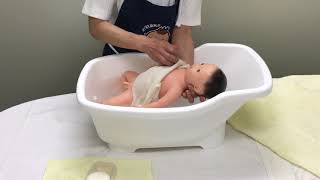 【実演】赤ちゃんの入浴(沐浴)の方法