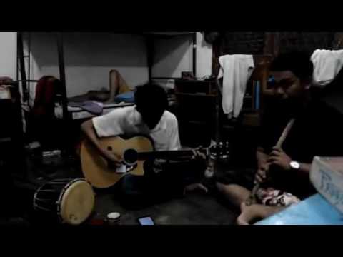 Keren!! Cover Anak Kost - Tapature Ma Huta Ta - Batak Akustik
