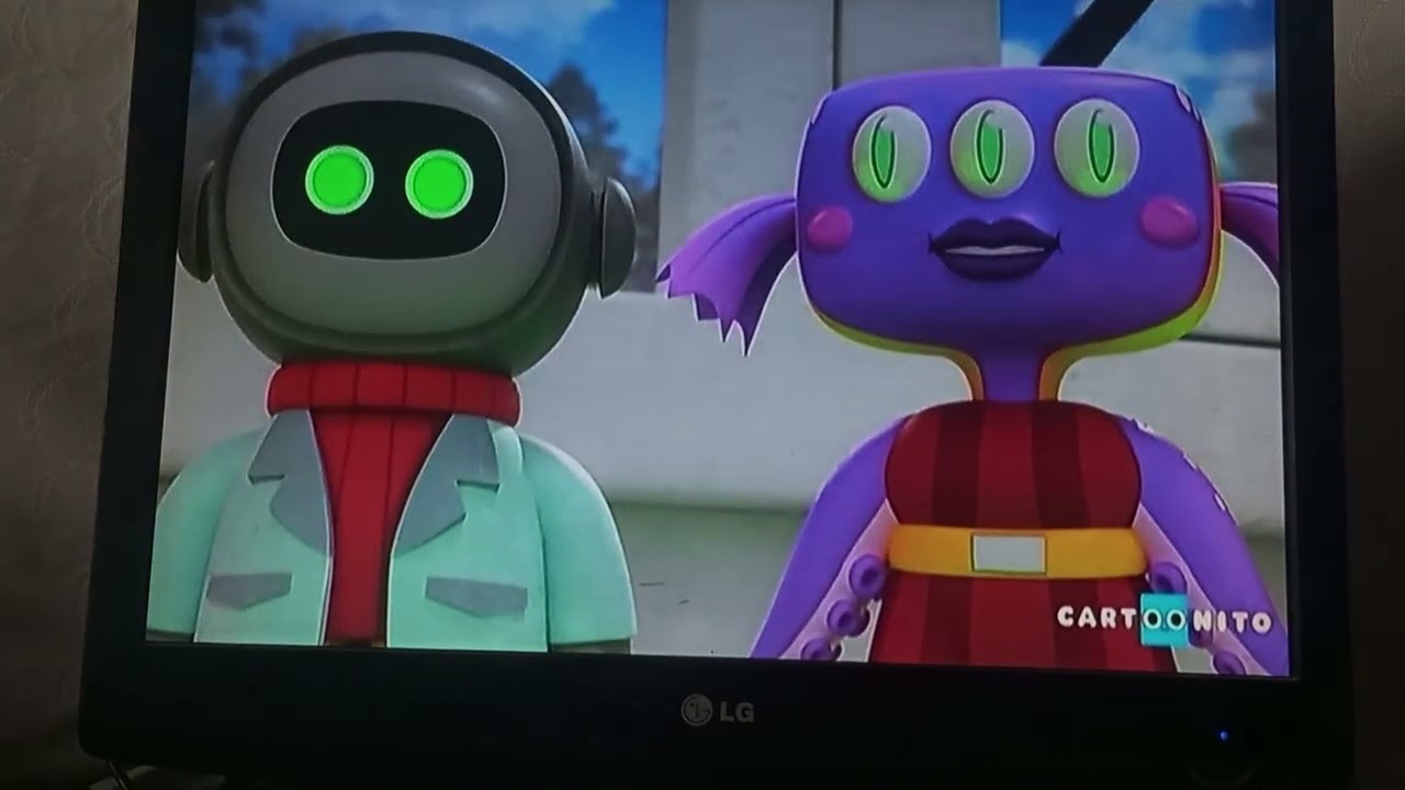 La araña lucas episodios 23 Compañeros en La Casa Muñecas