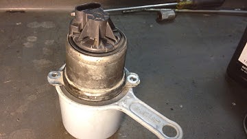 Ford 6.0L Powerstroke: EGR Valve Cleaning Procedure P0401 P0402 P0404