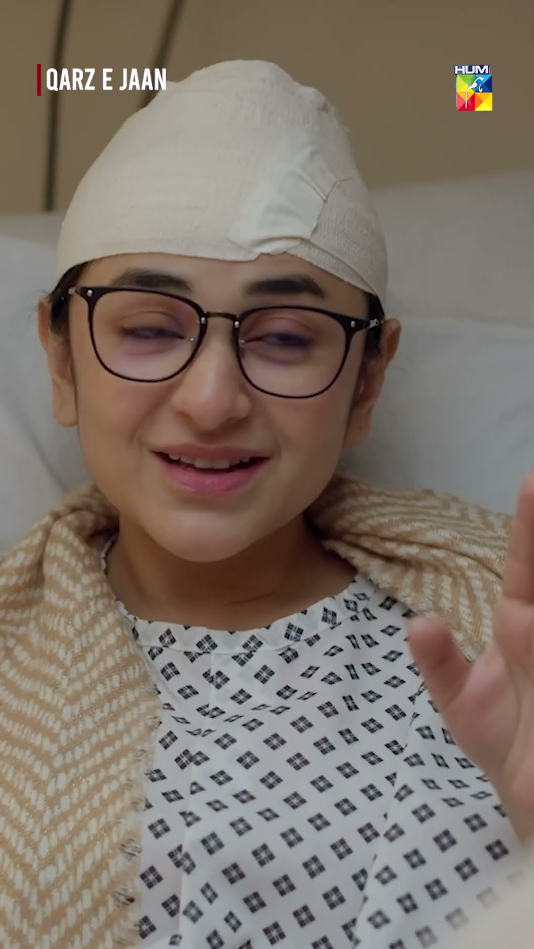 Qarz e Jaan - [BEST MOMENT] #qarzejaan #yumnazaidi #usamakhan #humtv #shortsfeed #shorts
