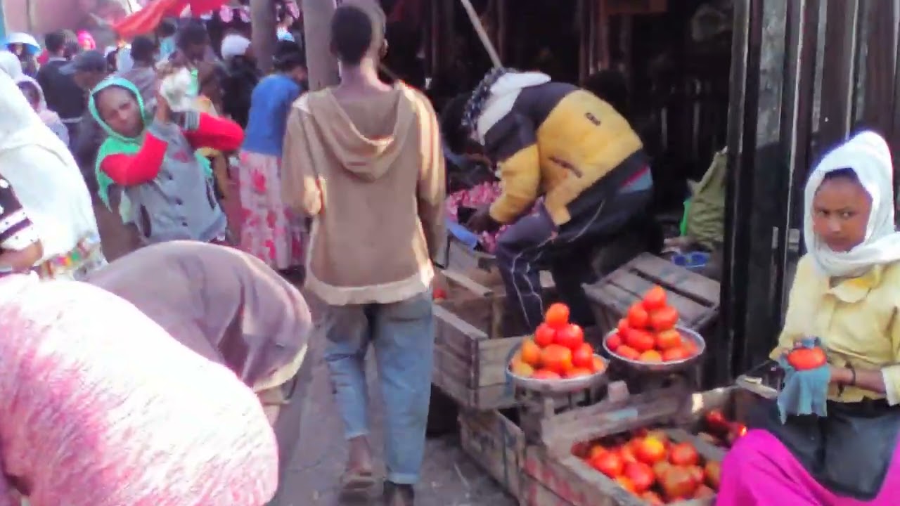 Normal day's market in Ethiopia