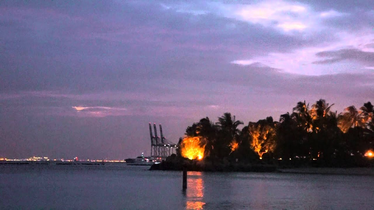 Singapore, Sentosa, sunset @ Siloso beach | Sony a6000 SEL18200