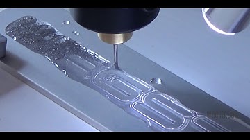 Engraving of aluminum logo on CNC Wegstr
