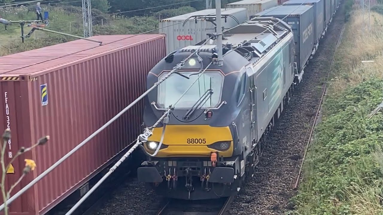 Wcml Container Train Train spotting on the WCML near Crewe 08:08:22 - YouTube