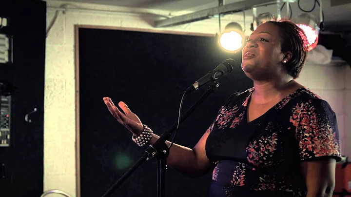 Samantha Antoinette Smith performing -  At Last