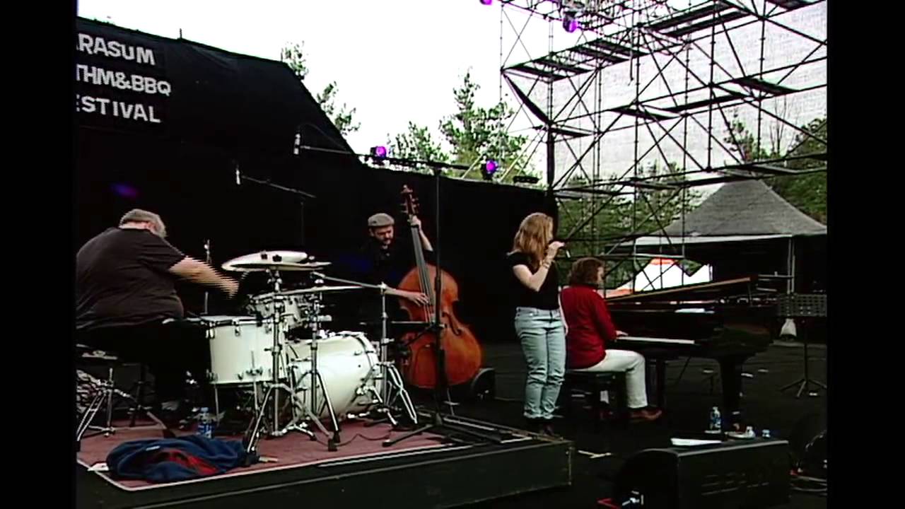 Lisa Wahlandt "Jjack Serang" Jarasum Festival May 18, 2013