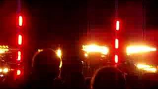 ladytron- Burning Up, Destroy everything you touch (Live in Toronto)