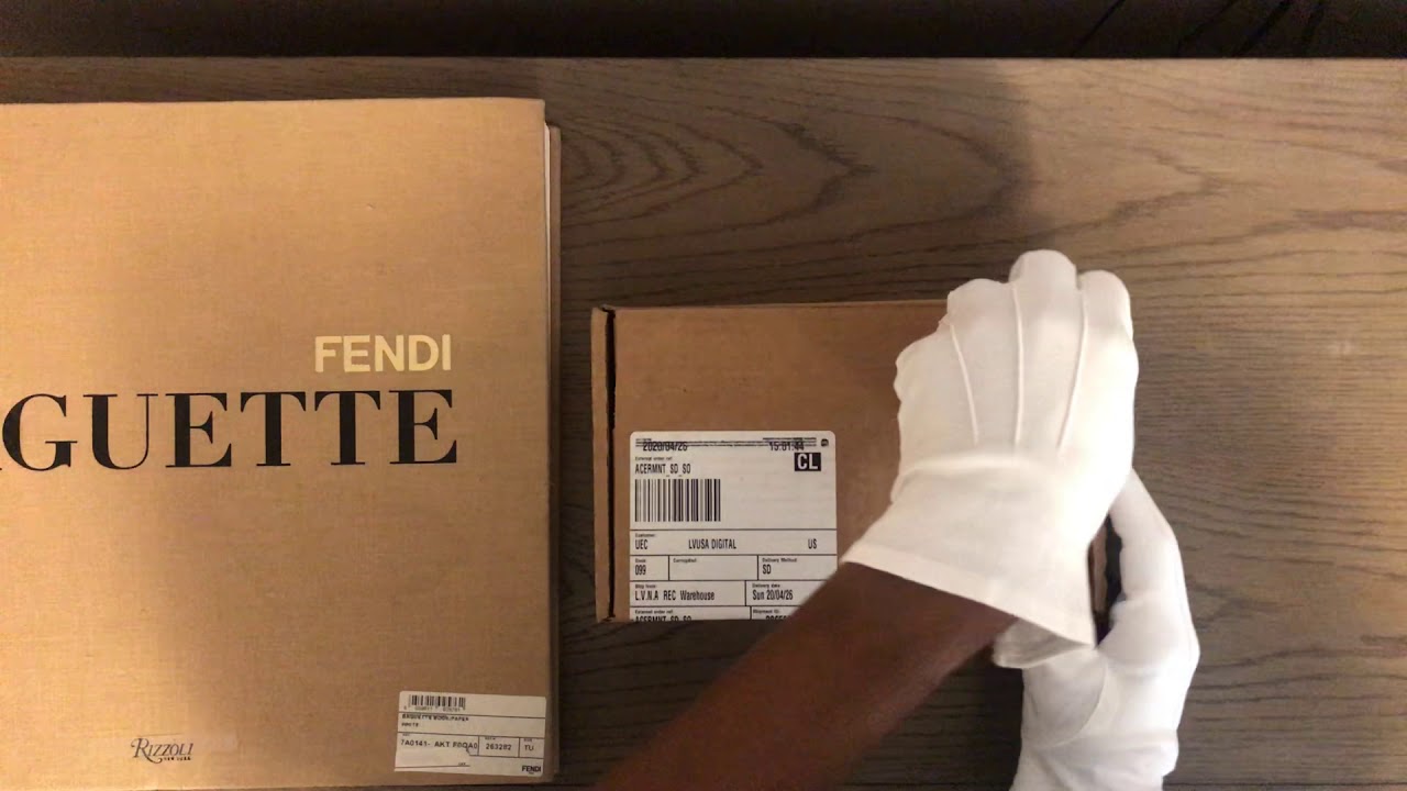 LOUIS VUITTON BRAZZA WALLET UNBOXING - YouTube