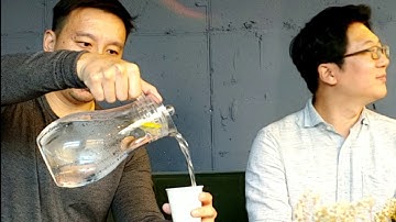 First Look at the LG V40