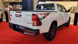 2022 Toyota Hilux V Edition White Color Pick Up 5 Seats Toyota Exterior and Inte
