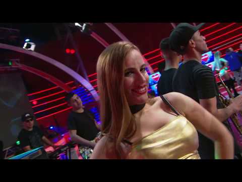 Johuwy - La Rubia hot de Pasión