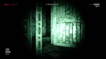 PS4 - Outlast - Turning the generator back on and opening secured doors