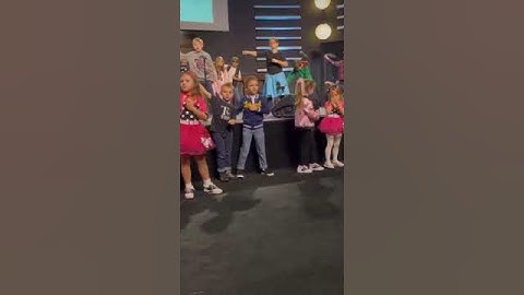 Hài hước | Vũ điệu cồng chiêng | LEK