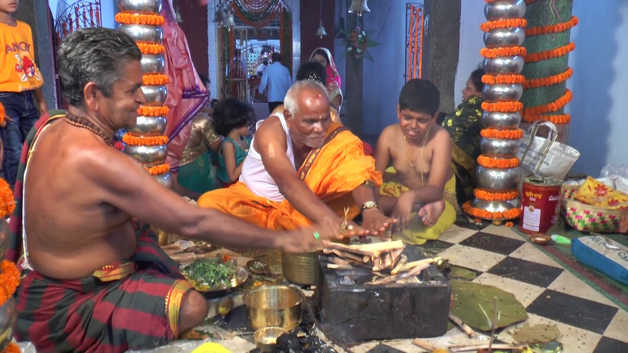 Thread Ceremony Of Asutosh - YouTube