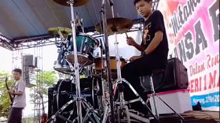 Stand Here Alone - Korban Lelaki Drum Cam