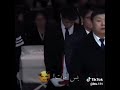 جونغهيون حزين 