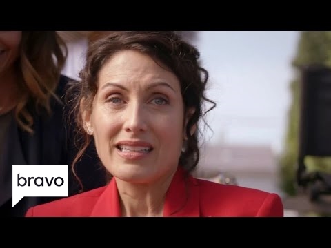 Download Girlfriends' Guide to Divorce: Abby Meets Coach Mike's Ex Wife (Season 3, Episode 6) | Bravo