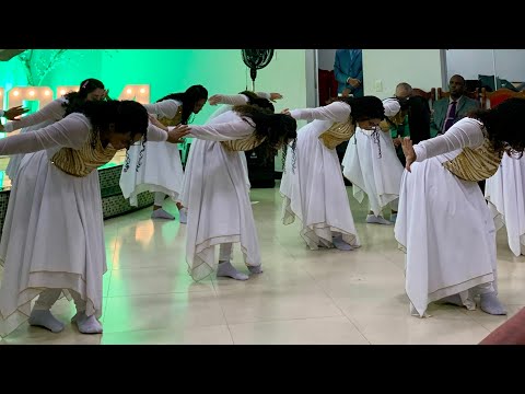 COREOGRAFIA COMEÇO MEIO