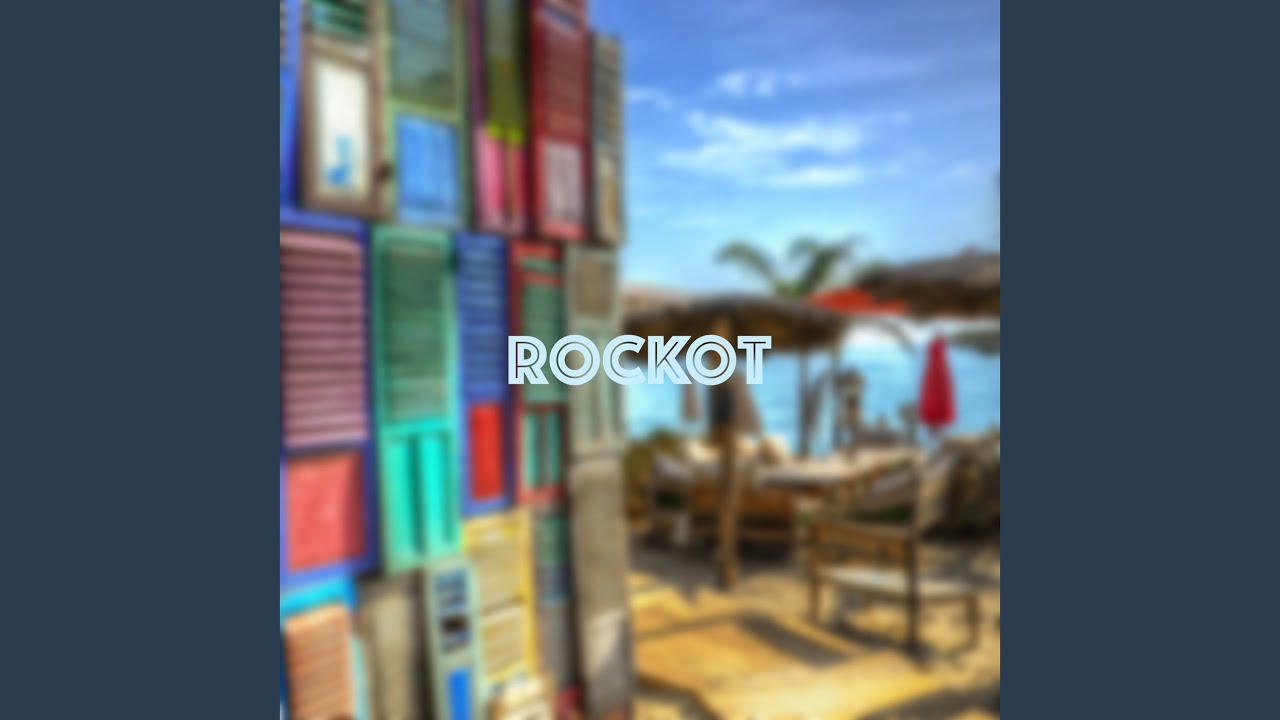 Positive Fashion Chill House