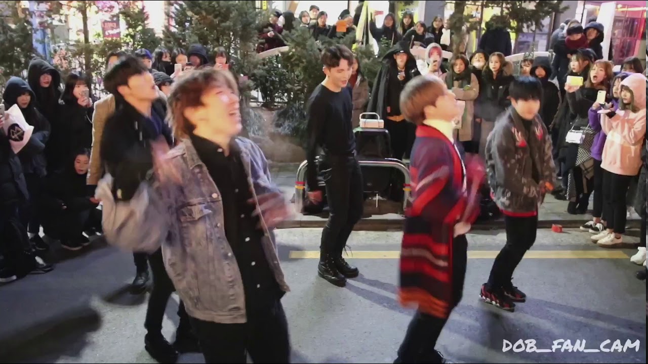 180210 디오비 DOB 홍대공연 / 방탄소년단(BTS) - DNA