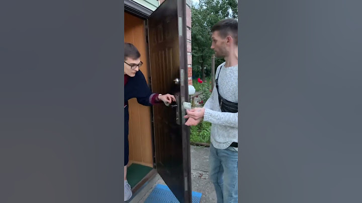 Как курьеры зарабатывают чаевые #доставка #суши #юмор #врн #приколы