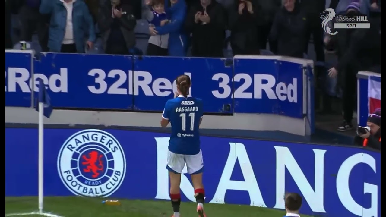 Rangers player walks away from fans HH 