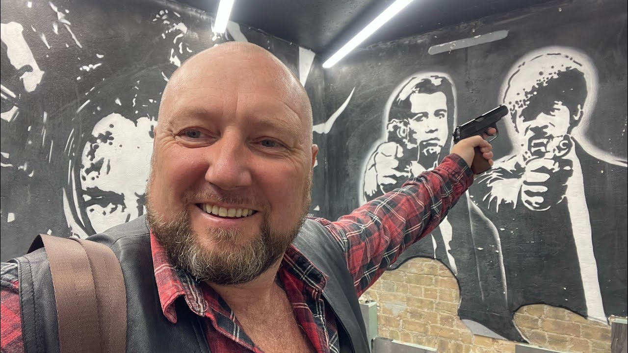 ТРЕШ !!! ПМ разлетелся в руках, случай в тире снятый на камеру ...