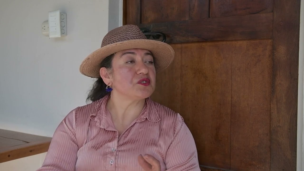 Elizabeth Molina   Manos Hábiles