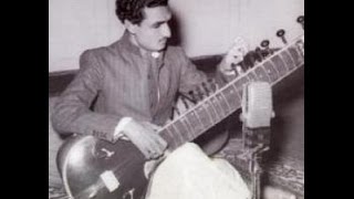 Abdul Hamid Jaffer Khan plays sitar in "Tasweer Banata Hoon"