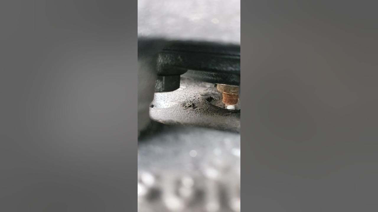 Adjusting a pete 379 trw steering box. YouTube