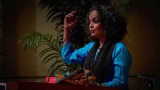 Arundhati Roy on Narendra Modi and Hindu Nationalists in Chicago
