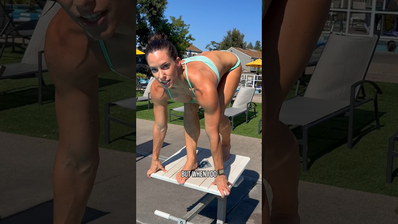 Я девушка, которая плавает по-собачьи 🐕 