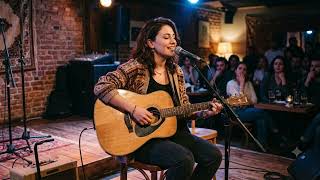 🎶Milyonda Bir Sevdim 🎶💥 HİT ŞARKIMIZ💥 #keşfet #video #music #like #live 