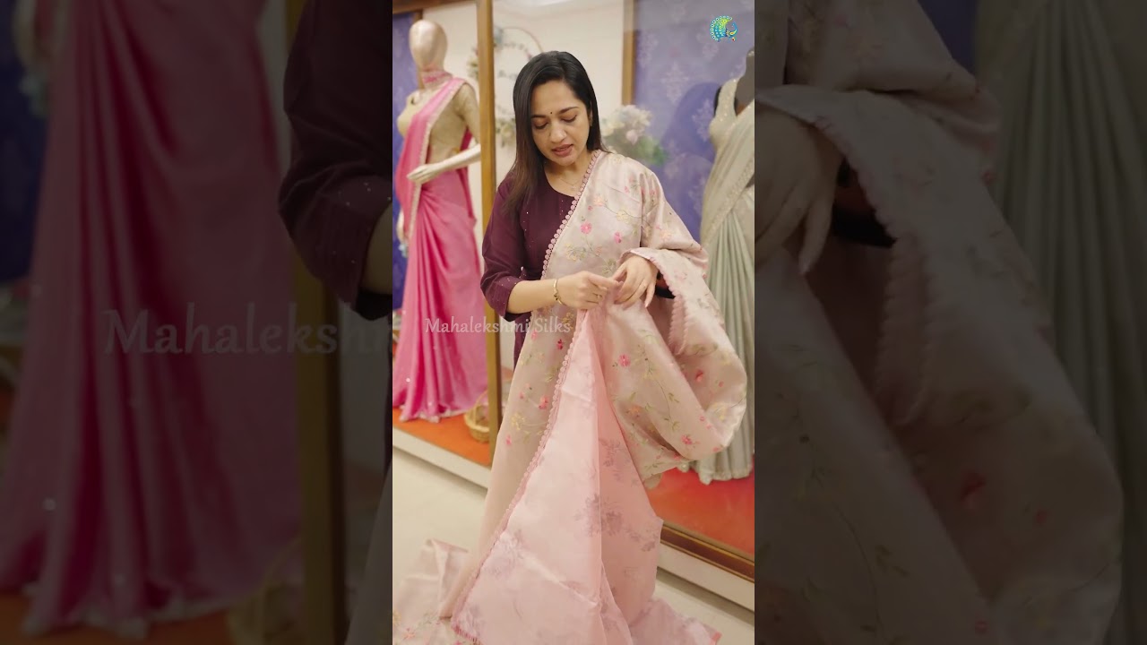 Soft texture, beautiful fall, and subtle sheen ✨ 