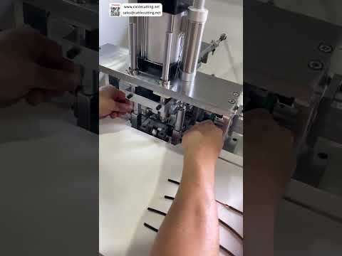 Switch Round Cable Mid Span Stripping Machine  High Efficiency Middle Section Peeling