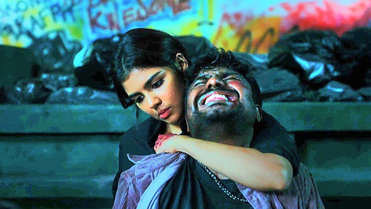 علشان بنت فكرينها ضعيفه ميعرفوش ان عندها قوه خارقه واللي بيقرب نحيتها بتكون نهايته عنيفه