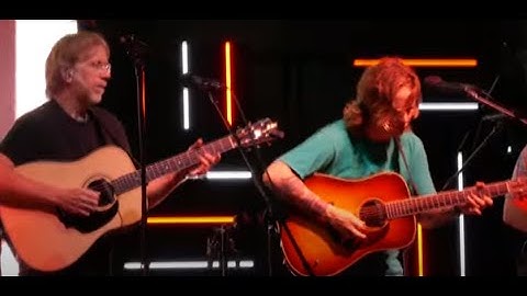 Thumbnail of Billy Strings - "All Fall Down" (w/Trey) June 29, 2022