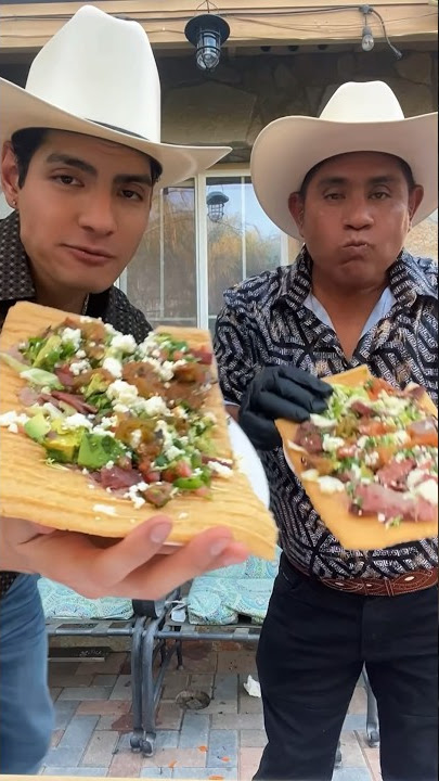 Chicharrón de harina preparado con asada￼