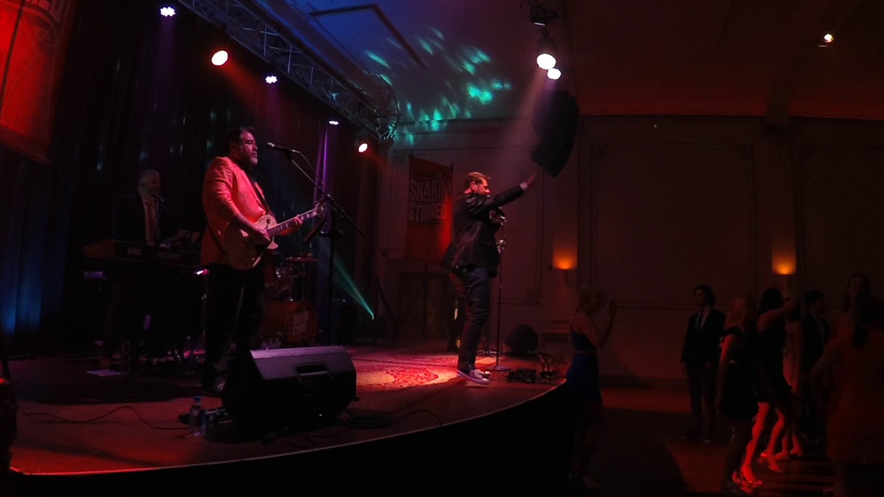 SHAKIN' and STIRRED party band at Thirty One West