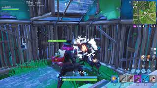 Dont you dare finish my friend off | Fortnite