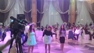 Армянская свадьба - Танец сестер