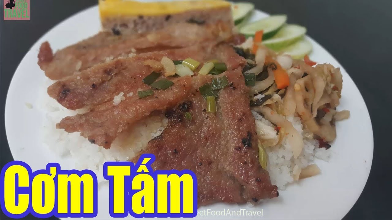 Vietnam Street Food - Broken Rice with Grilled Pork Chop/ Com Tam Saigon | Street Food And Travel