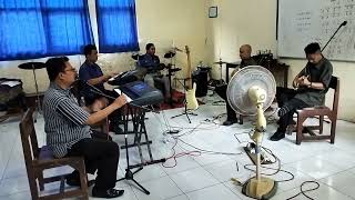 Komang Versi Ts Band