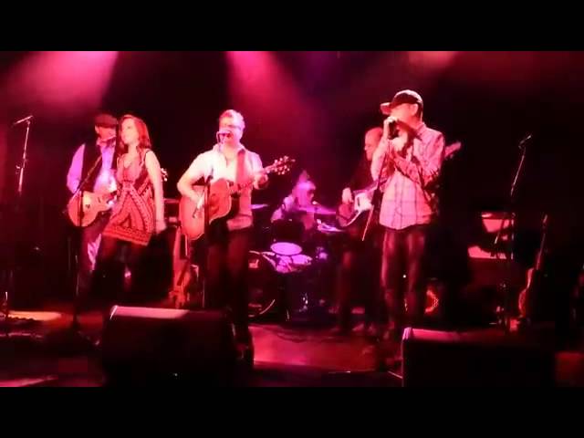 Todd Scott: Played out Town bekijken op YouTube Todd Scott: Played out Town bekijken op YouTube