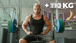 Calisthenics Champion tries Powerlifting - Bench Press