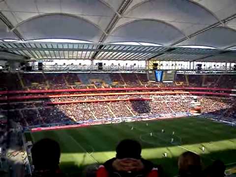 Eintracht Frankfurt-St Pauli - erstes Heim Tor 2011