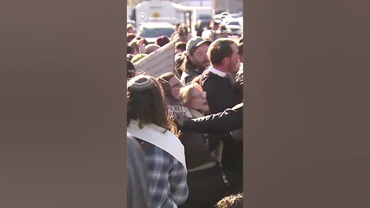 Protesters clash with police outside Broadview ICE facility