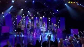 Violetta 2 : (Show Final) Violetta Y Elenco Cantan ¨Esto No Puede Terminar¨ (HD) Violetta 2 : (Show Final) Violetta Y Elenco Cantan ¨Esto No Puede Terminar¨ (HD)
